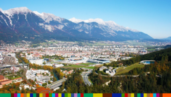 Blick über Innsbruck mit Berge
